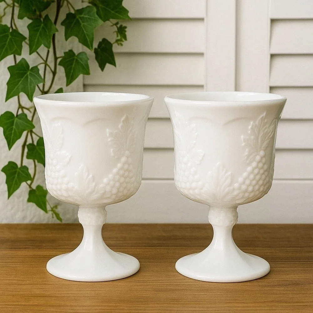 Pair Vintage Indiana Glass Milk Glass Harvest Grape Pedestal‎ Goblets White